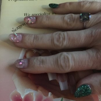 Q A Nails - Waxing Near Me - Royal Palm Beach, Florida