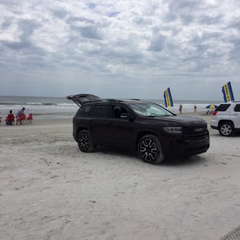 Daytona Beach - Parked on the beach - Beaches Near Me - Daytona Beach, Florida
