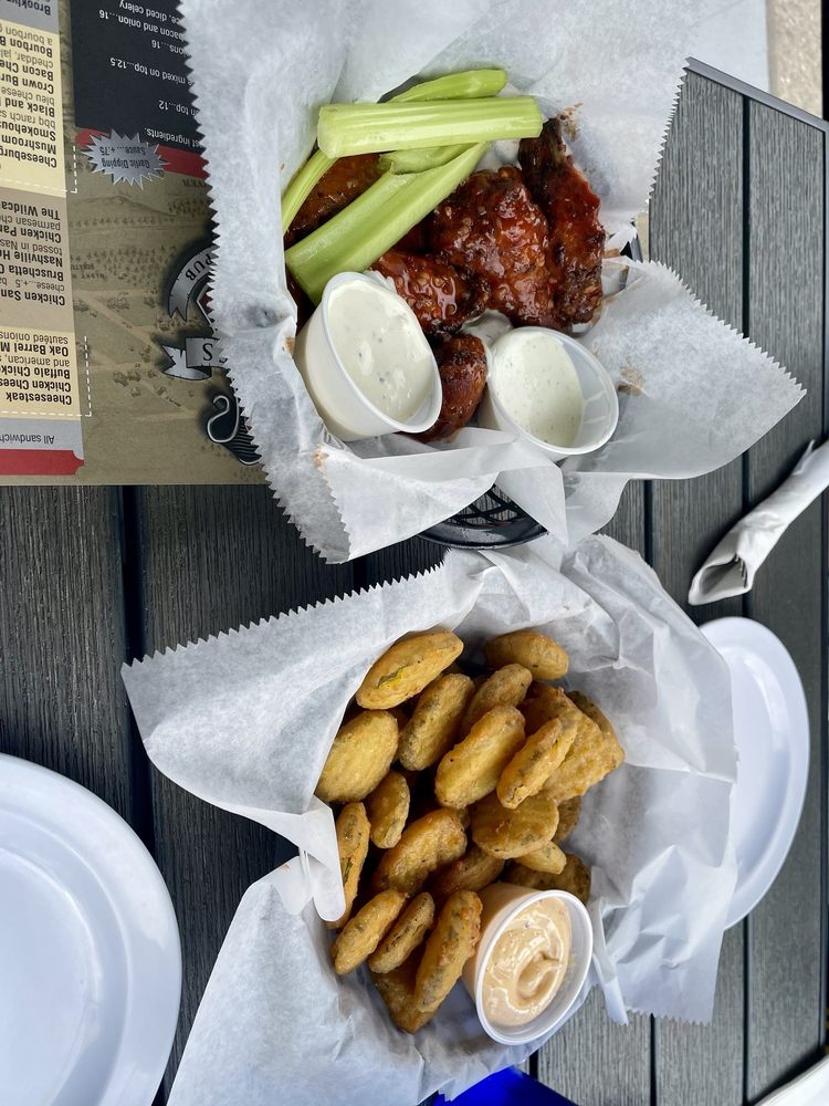 Food from Pints & Pies Neighborhood Pub