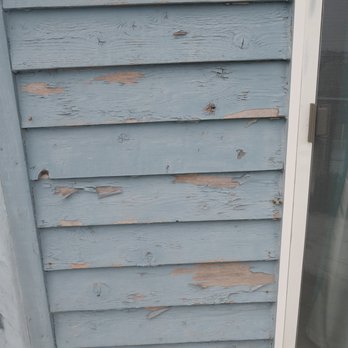 Seaside Vacations - Peeling exterior paint - Vacation Rentals Near Me - Kitty Hawk, North Carolina Seaside Vacations - Peeling exterior paint - Vacation Rentals Near Me - Kitty Hawk, North Carolina