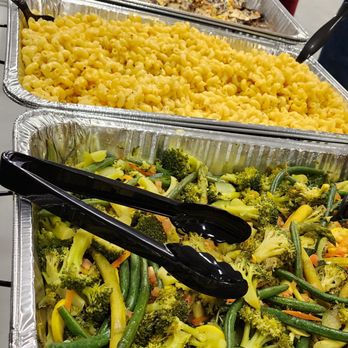 Two Rivers Steak & Fish House - Macaroni & Cheese and mixed vegetables (green beans, broccoli & Aspargus - Steakhouses Near Me - Pasadena, Maryland Two Rivers Steak & Fish House - Macaroni & Cheese and mixed vegetables (green beans, broccoli & Aspargus - Steakhouses Near Me - Pasadena, Maryland