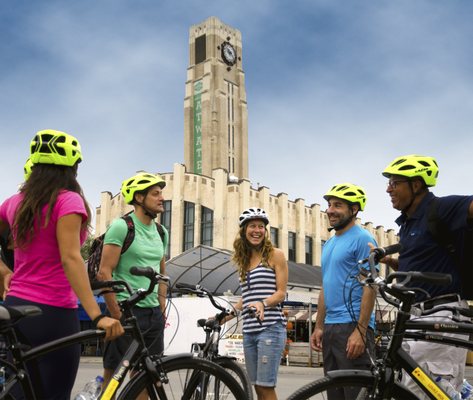 Ça Roule Montreal - Bike tours & bike rentals in Montreal by null