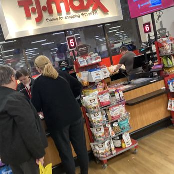 TJ MAXX - Updated January 2026 - 25 Photos & 73 Reviews - 1630 E 15th