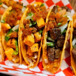 Baguette Bakery & Cafe - Taco trio