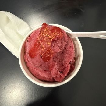 La Garrafa MX - Berry - Ice Cream & Frozen Yogurt Near Me - Montebello, California La Garrafa MX - Berry - Ice Cream & Frozen Yogurt Near Me - Montebello, California