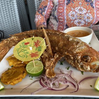 At Peru - The size of the table!!! - Peruvian Near Me - Hollywood, Florida
