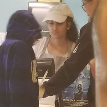 Pinkberry - No customer service tonight! I should of took my kids for boba or Jamba juice instead. - Ice Cream & Frozen Yogurt Near Me - Elk Grove, California Pinkberry - No customer service tonight! I should of took my kids for boba or Jamba juice instead. - Ice Cream & Frozen Yogurt Near Me - Elk Grove, California