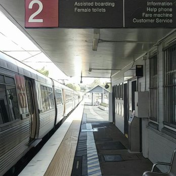 Brisbane Trains - Public Transportation Near Me