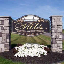 Mil's Motel & Cottages