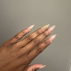 LBS Nail Spa - Almond Gel X Set