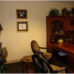 M. Don Bell, DMD - 5 Star Dentistry Office Consultation