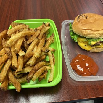BurgerFi - BurgerFi Cheeseburger & Hand-Cut Fries - Burgers Near Me - Dania Beach, Florida BurgerFi - BurgerFi Cheeseburger & Hand-Cut Fries - Burgers Near Me - Dania Beach, Florida