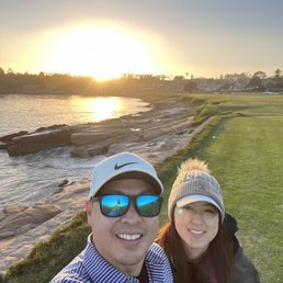 The most beautiful golf course in the world! @ 18th hole with the wifey!
