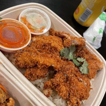 Rooster & Rice - Chicken cutlet - Thai Near Me - Irvine, California