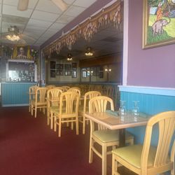 Swad Tandoori - The entire restaurant