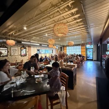 Etto Pasta Bar - Indoor Dining Room - Italian Near Me - Paso Robles, California