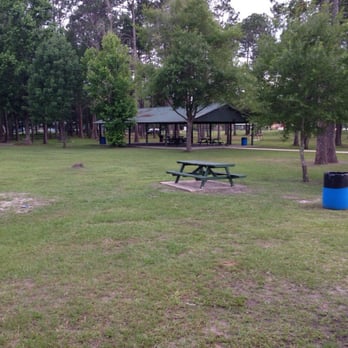 Macclenny Duck Pond - Parks Near Me - Macclenny, Florida