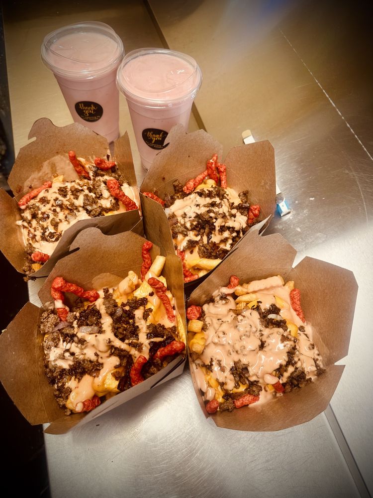 IVANHOE DRIVE IN Updated October 2024 125 Photos & 16 Reviews 32841 Rd 160, Ivanhoe