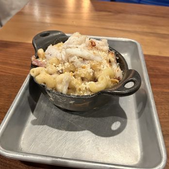 Tapped Public House - Crab Mac & cheese - American Near Me - Mukilteo, Washington Tapped Public House - Crab Mac & cheese - American Near Me - Mukilteo, Washington