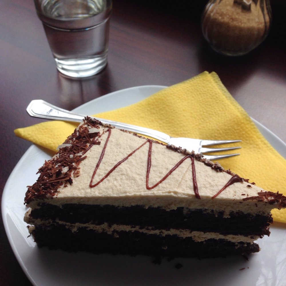 Kuchen Rausch's Feinbäckerei - Chocolate hazelnut creme cake - Cafes Near Me - Berlin, BE Kuchen Rausch's Feinbäckerei - Chocolate hazelnut creme cake - Cafes Near Me - Berlin, BE