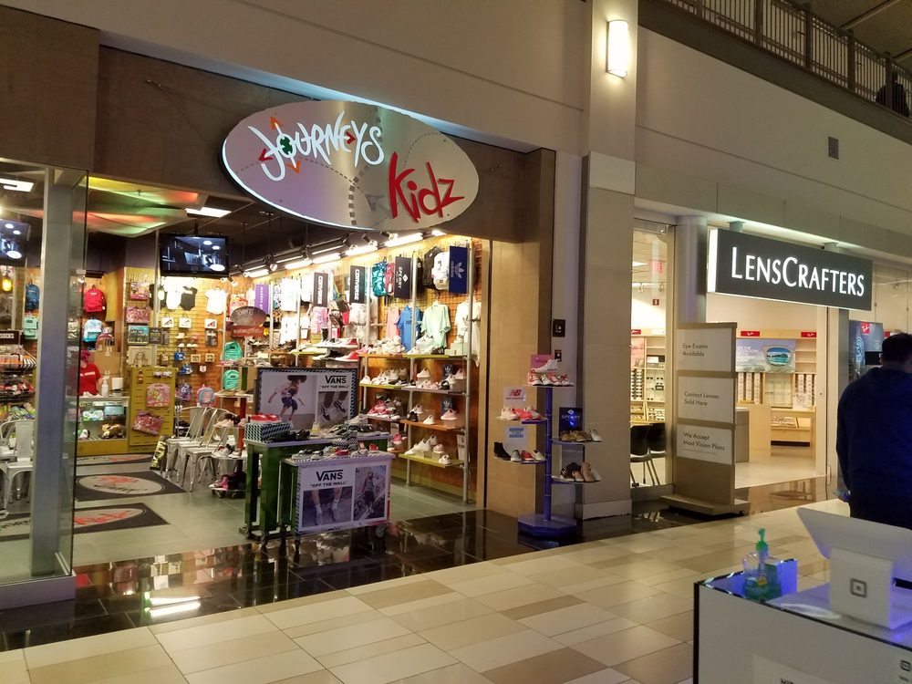 LENSCRAFTERS Updated April 2024 26 Reviews 1 Crossgates Mall Road
