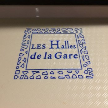 Saint Cinnamon - Eating Trays - Cafes Near Me - Montreal, Quebec Saint Cinnamon - Eating Trays - Cafes Near Me - Montreal, Quebec