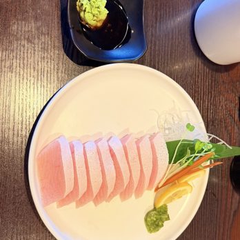 Kabuki Japanese Restaurant - Fatty Yellowtail - Japanese Near Me - Pasadena, California
