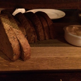 Rust - Brød og aioli (påbegynt) - Tapas/Small Plates Near Me - Oslo, 03