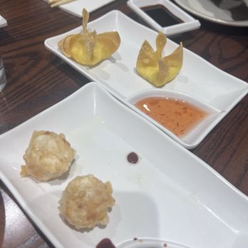 Zushi Tsukiyo - Crab Rangoon & Fried Shaomai - Sushi Bars Near Me - Smithtown, New York Zushi Tsukiyo - Crab Rangoon & Fried Shaomai - Sushi Bars Near Me - Smithtown, New York