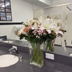 Liberty Gym - Fresh beautiful flowers