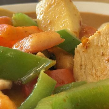 Little Thai Kitchen - Mango Curry - Thai Near Me - Hampton, Virginia