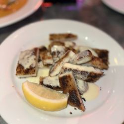 Crawdaddy's - Grilled calamari