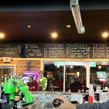 Bobby Ray's Black Horse Tavern - Weekly Specials - Bars Near Me - Mount Ephraim, New Jersey Bobby Ray's Black Horse Tavern - Weekly Specials - Bars Near Me - Mount Ephraim, New Jersey
