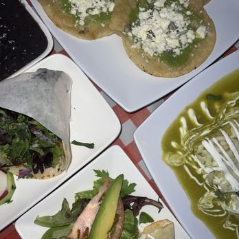 Mandato Mexican Restaurant - Mexican Near Me - Brooklyn, New York