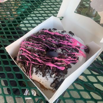 Lard Lad Donuts - Donuts Near Me - Universal City, California