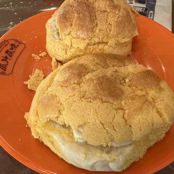 Alice’s Kitchen - Bolo bao or pineapple buns - Noodles Near Me - Temple City, California