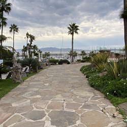 Hotel Coral & Marina