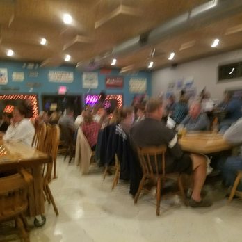Sister Lakes Brewing Company - Trivia night (after a couple brews). lol - Brewpubs Near Me - Dowagiac, Michigan