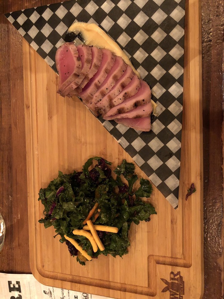 LE WHITE RABBIT - 2965 Rue Picard, Saint-Hyacinthe, Quebec, Canada ...