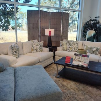 Rooms To Go - Couch for sale - Furniture Stores Near Me - Myrtle Beach, South Carolina