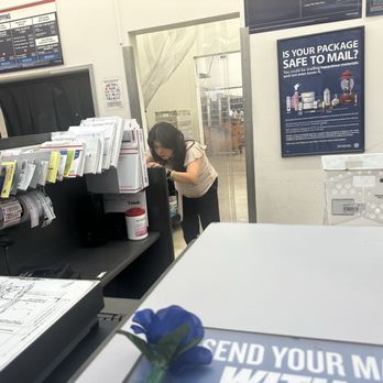 US Post Office - USPS Postal Office In San Jose, CA ( off Branham ) listed store manager Asian female name "Christine". - Post Offices Near Me - San Jose, California
