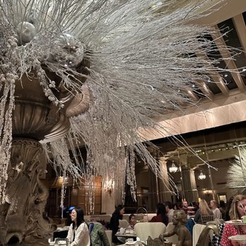 Palm Court - Bars Near Me - Chicago, Illinois Palm Court - Bars Near Me - Chicago, Illinois