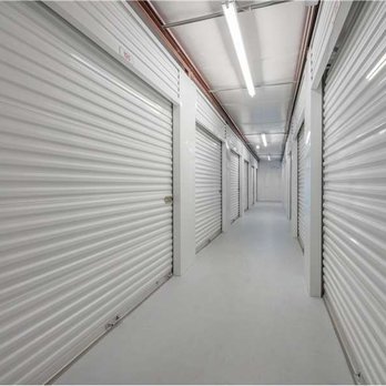Extra Space Storage - Interior Units - Extra Space Storage at 4526 Daly Dr, Chantilly, VA 20151 - Self Storage Near Me - Chantilly, Virginia