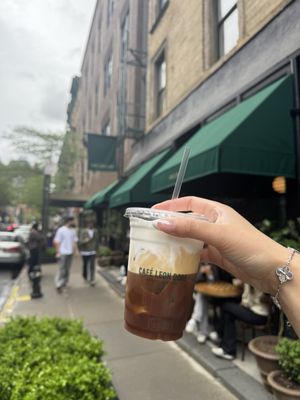 Café Leon Dore by null