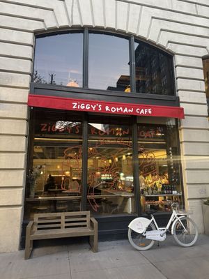 Ziggy's Roman Cafe by null