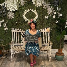 Cute photo-op after you "say yes to the dress!"
