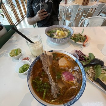 Sip Pho - Bun bo hue - Vietnamese Near Me - Austin, Texas