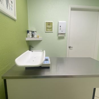 Miami Pet Clinic - Veterinarians Near Me - Miami, Florida Miami Pet Clinic - Veterinarians Near Me - Miami, Florida