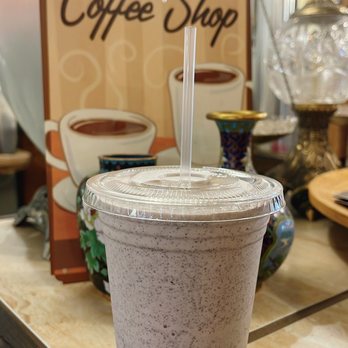 aLatté Cafe - Cookies and cream milkshake - Coffee & Tea Near Me - Norfolk, Virginia aLatté Cafe - Cookies and cream milkshake - Coffee & Tea Near Me - Norfolk, Virginia