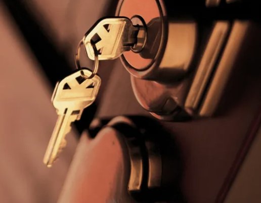 Unlocks - Whether it's your car, house, or business we can get you in!  Price is only the service call (unless additional work is required please call for details).
